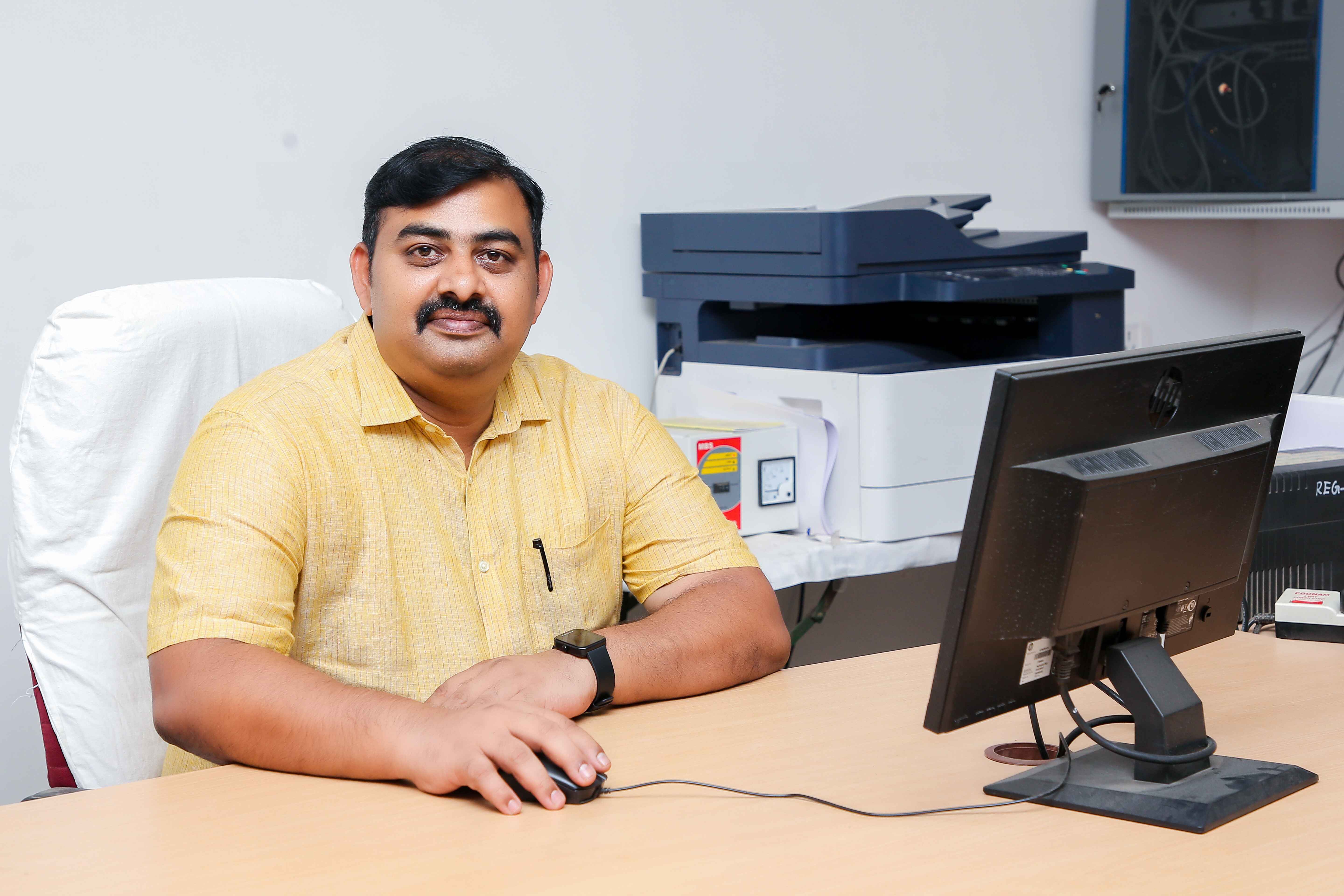 Dr. R. Alagesan